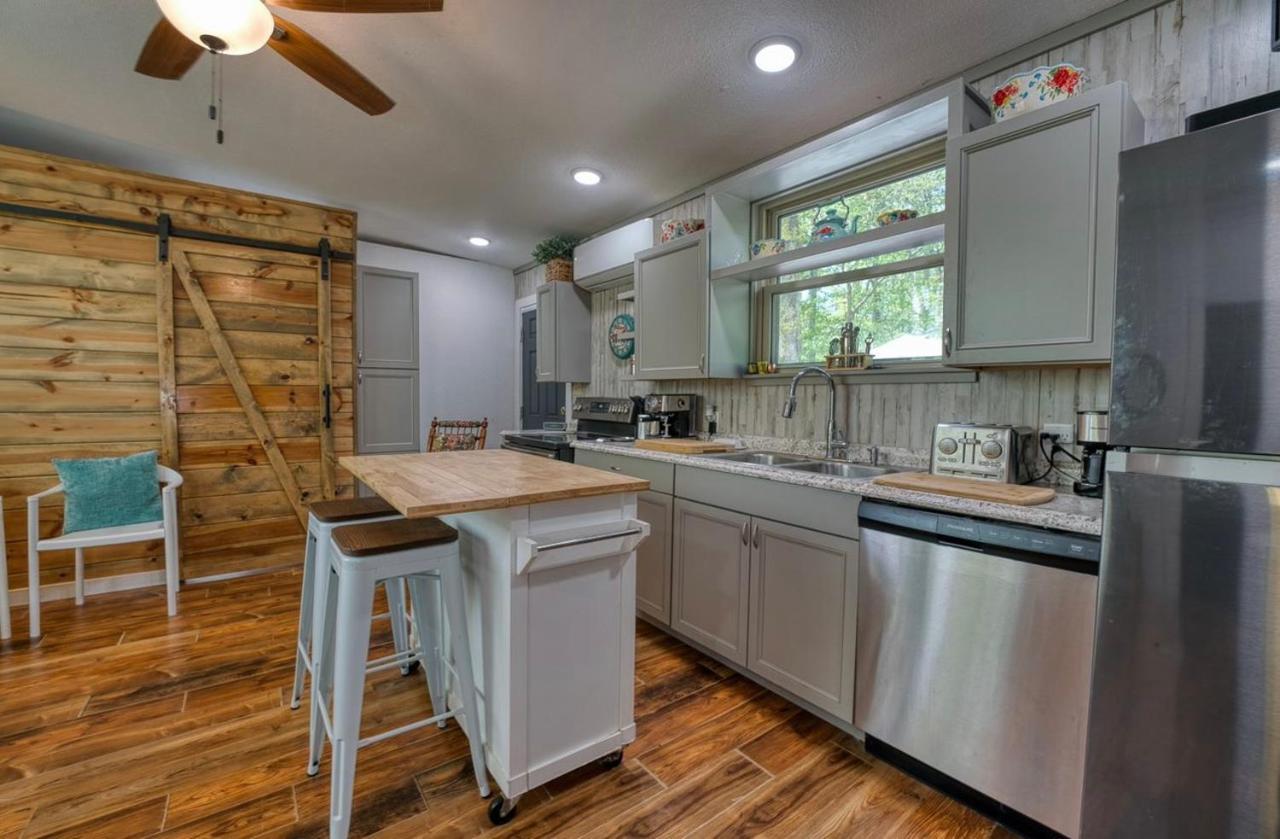 Blue Bungalow Lake Hamilton 温泉城 外观 照片